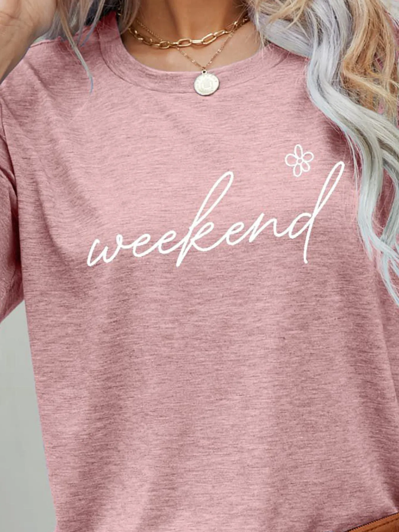 WEEKEND Short Sleeve Tee