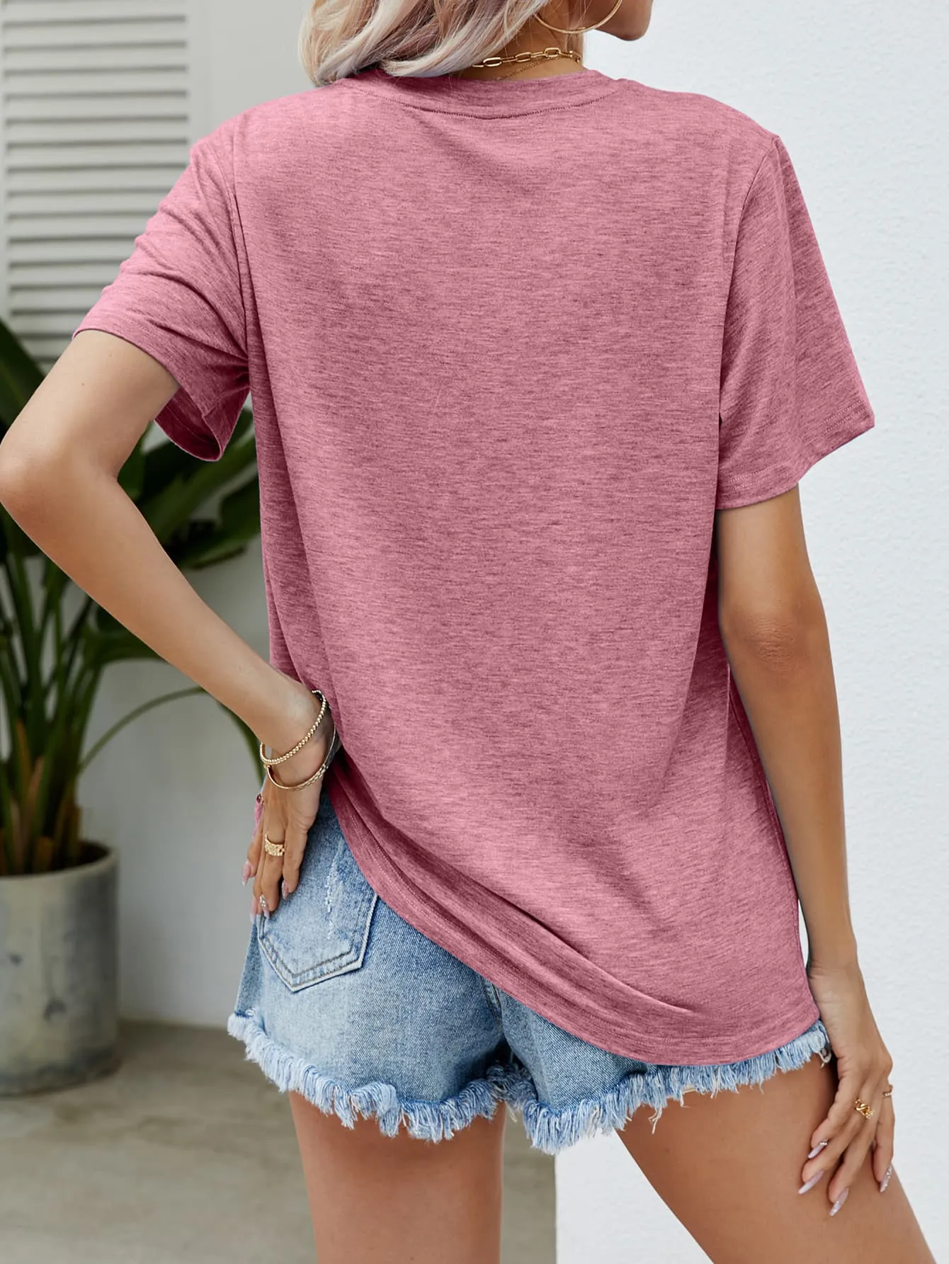 WEEKEND Short Sleeve Tee